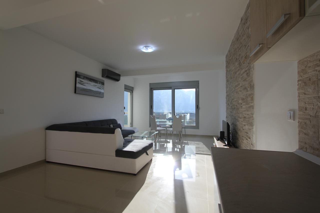 Adriatic Pearl Apartments Kotor Exterior photo